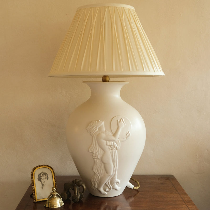 Issy Granger Ceramic Table Lamp